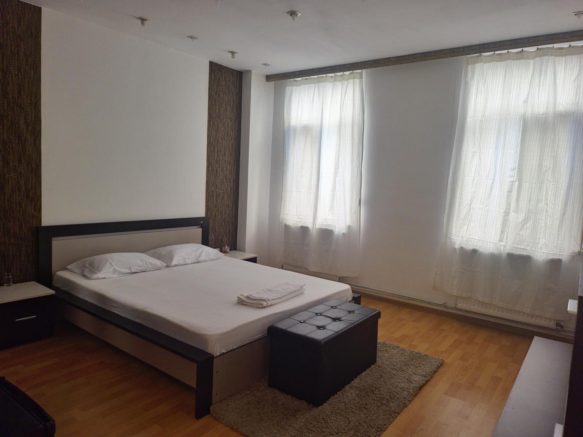 Aparthotel Yanis Βουκουρέστι Εξωτερικό φωτογραφία